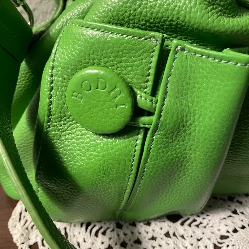 Large Bohdi Hobo Bag - Picture 2 of 4